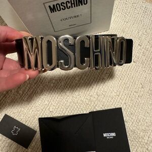 MOSCHINO belt